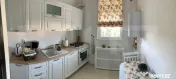 Apartament de inchiriat, 2 camere, centrala proprie,zona Rov 