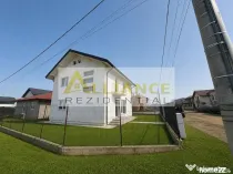 Casa 5 camere, teren 468 mp, spatiu generos pentru familie