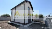 Casa Individuala - 4 camere - 2 bai - 320mp teren 
