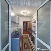 Apartament cu 2 camere decomandat, Micro 13 