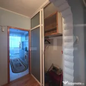 Apartament cu 2 camere decomandat, Micro 13 