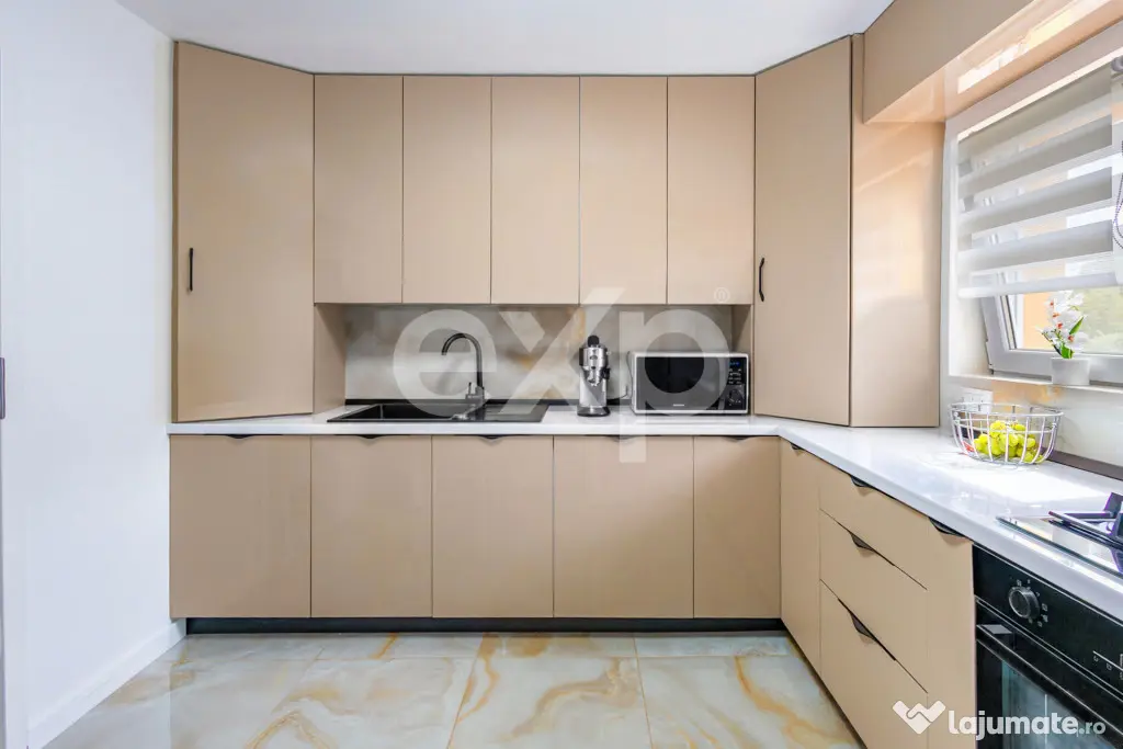 Apartament 3 camere | 2 băi | complet renovat | Buziaș - Buzias (Timis)