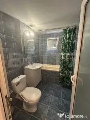 Apartament de închiriat, 3 camere decomandate, 2 băi 