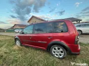 Volkswagen Touran Cross 2.0 TDI 170 CP – 7 locuri – 2009 
