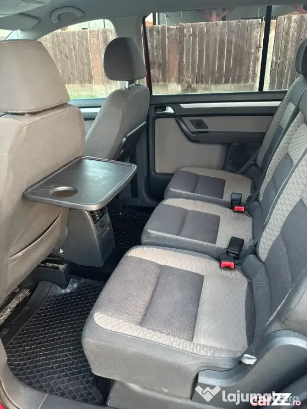 Volkswagen Touran Cross 2.0 TDI 170 CP – 7 locuri – 2009 - Brasov (Brasov)