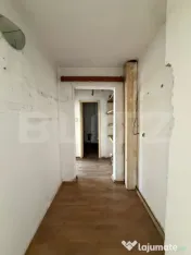 Apartament 4 camere, decomandat, etaj intermediar, 84 mp, zo 