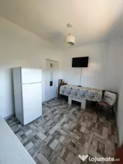 Casa de vanzare, 43 mp, teren 405 mp, Filiasi 