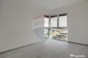 Apartament nou de vânzare cu 3 camere la Adora Park