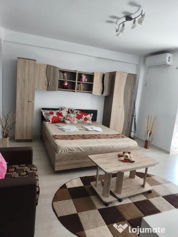 Inchiriez garsonieră Rezidențial Steaua de Mare Nord 2