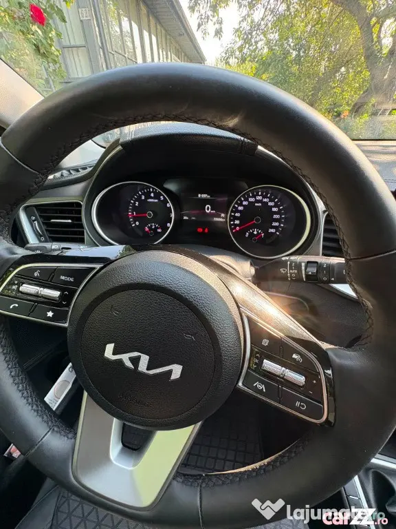 Kia Ceed 1.5 T-GDi 160 CP 6MT Best MY23 – 74.000 km – Primul proprietar - Bucuresti (Bucuresti-Ilfov)