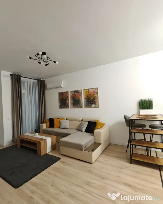 Proprietar Vand Apartament 2 camere + loc de parcare subteran Torontalului