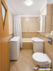 Apartament doua camere, Tractorul 