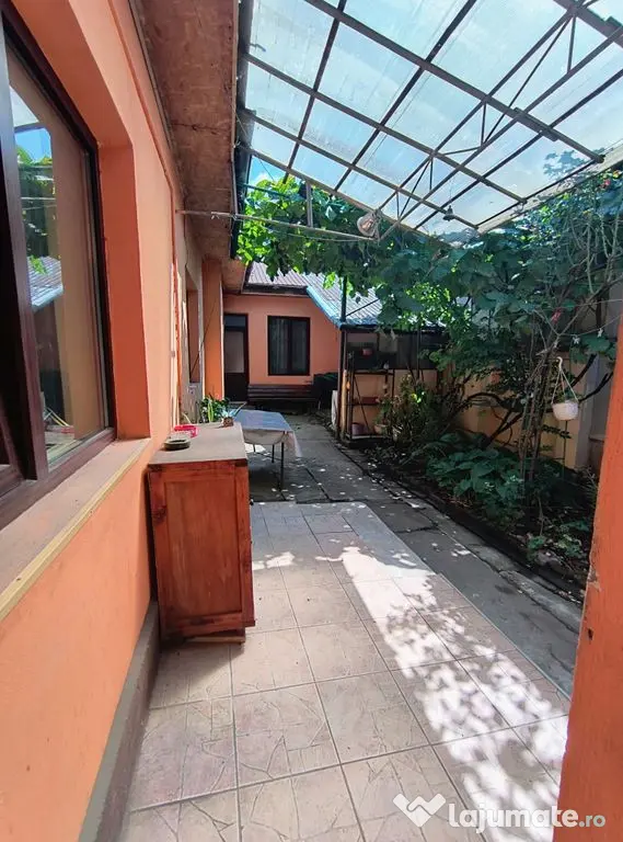 Ploiesti- Ultracentral- zona Ana Ipatescu - Ploiesti (Prahova)