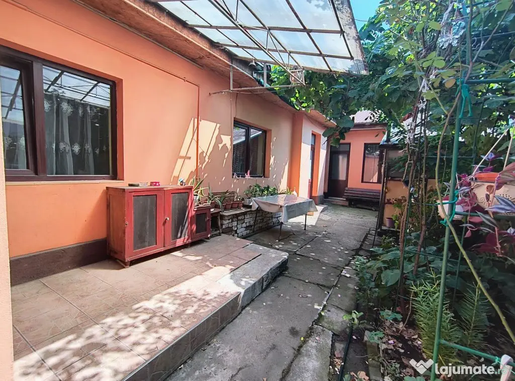 Ploiesti- Ultracentral- zona Ana Ipatescu - Ploiesti (Prahova)