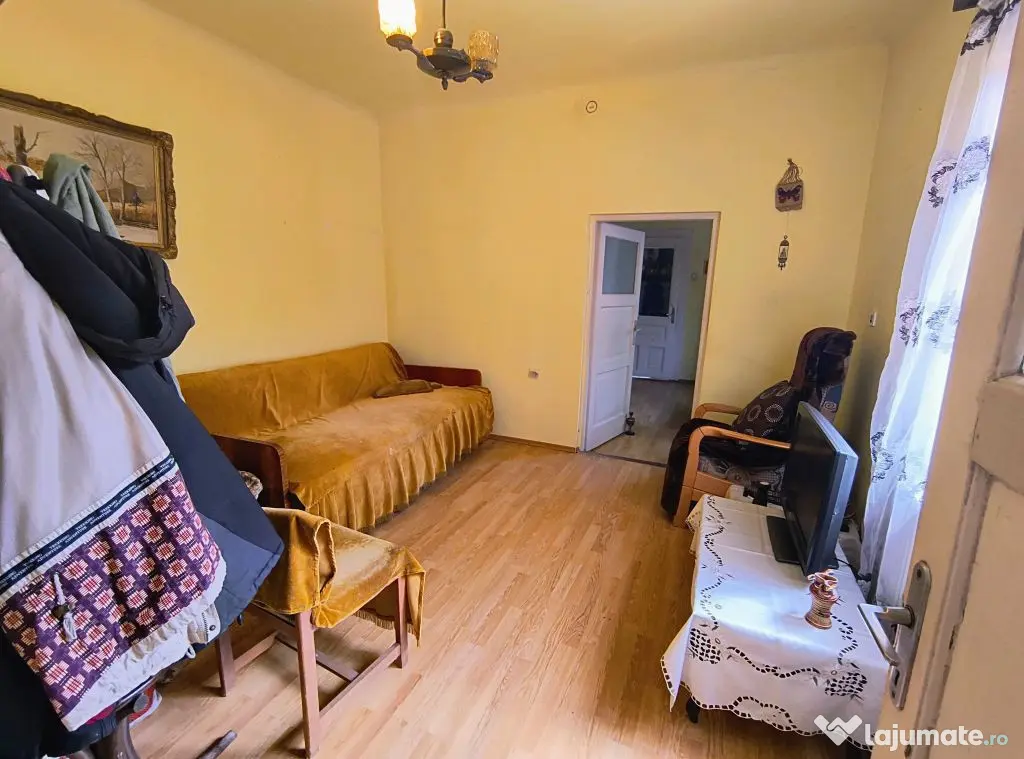 Ploiesti- Ultracentral- zona Ana Ipatescu - Ploiesti (Prahova)