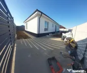 Casa single 3 camere, 2 bai-INCALZIRE IN PARDOSEALA, 320 mp teren