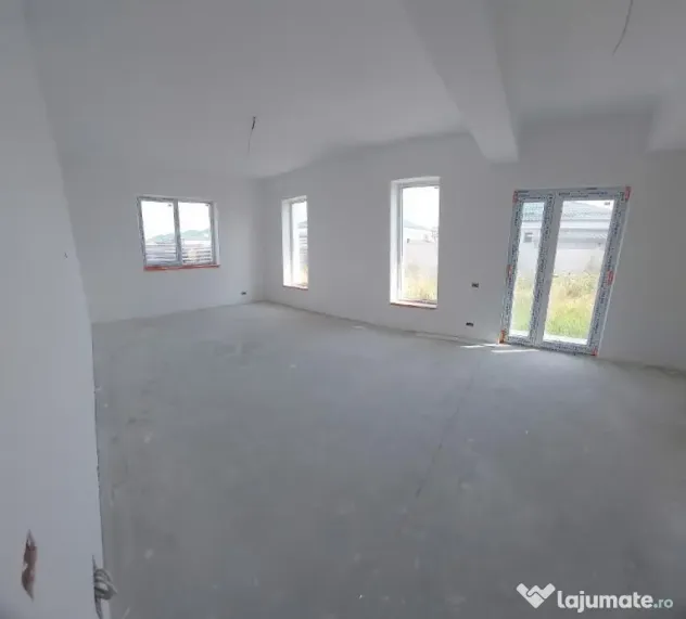 400 mp teren, casa single 4 camere, 2 bai-INCALZIRE IN PARDOSEALA - Magurele (Bucuresti-Ilfov)