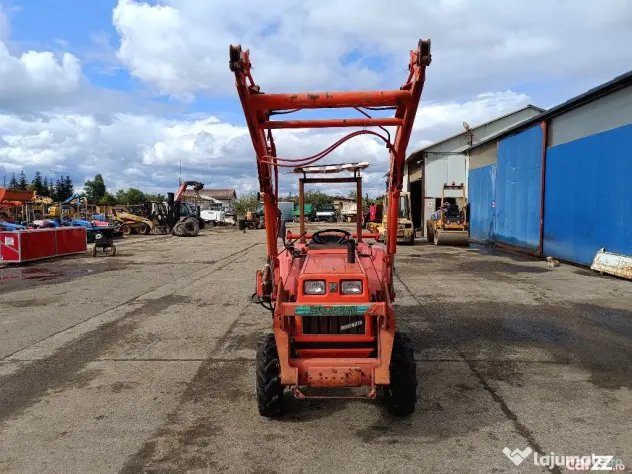 Tractor Hinomoto N209, 4x4, 21 CP - Negresti Oas (Satu-Mare)