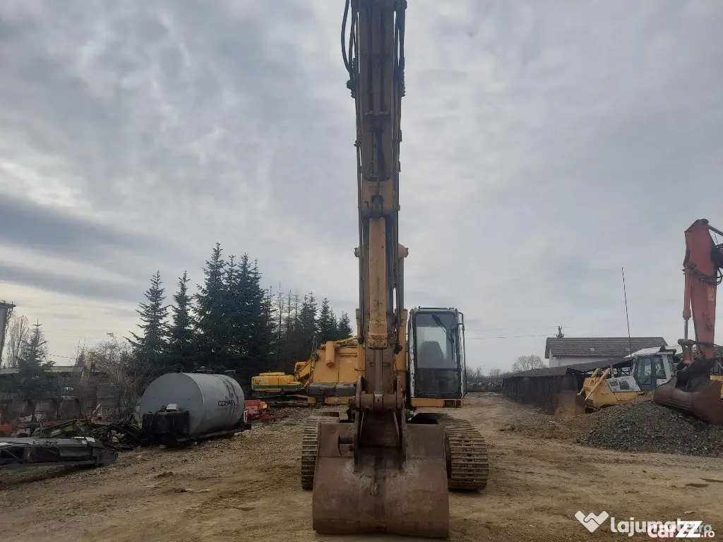 Excavator pe senile Liebherr R944 HDSL Litronic, 36 tone, 2001 - Negresti Oas (Satu-Mare)
