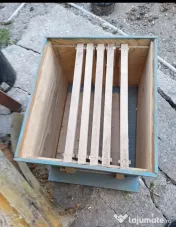 Vand 10 stupi mici, neutilizati. 