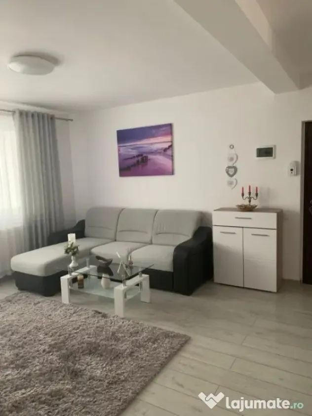 Apartament de vanzare, 68 mp, zona Sesul de Sus - Floresti (Cluj)
