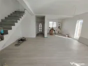 DUPLEX IN ZONA DE TOP - DORMITOARE SPATIOASE - TOATE UTILITA 
