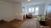 Garsoniera Craiovei etaj intermediar in bloc de apartamente 