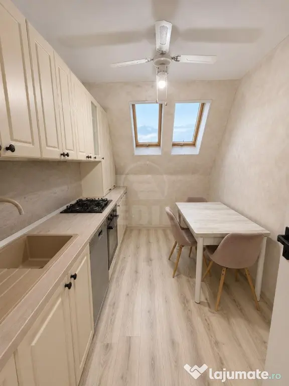 Vanzare Apartament 3 camere decomandat, 70 mp, Cetatii - Floresti (Cluj)