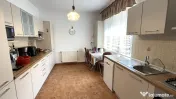 Duplex superb 150 mp construiti , 180 mp teren, Crinului, Ro