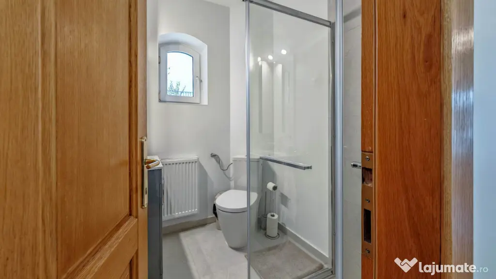 Vila langa liceul Francez - Bucuresti (Bucuresti-Ilfov)