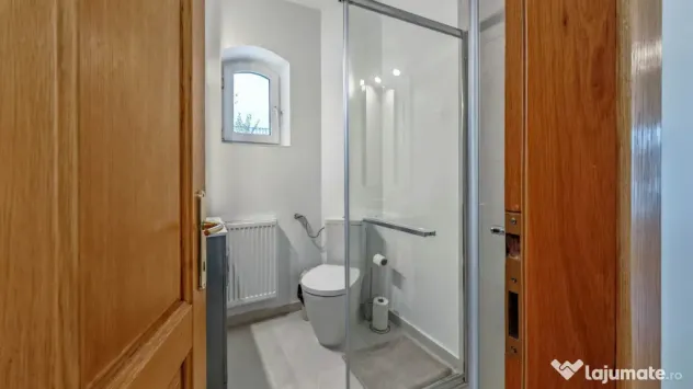 Vila langa liceul Francez - Bucuresti (Bucuresti-Ilfov)