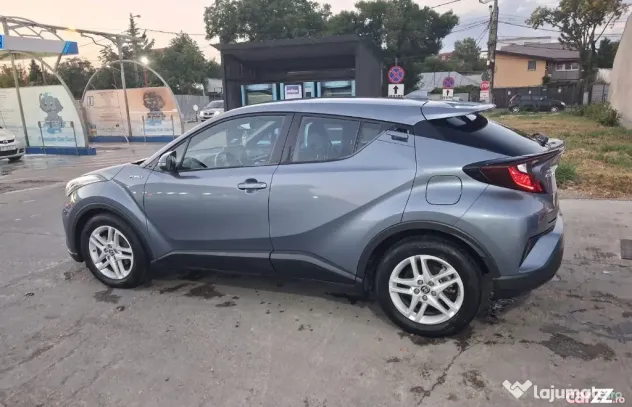 Toyota C-HR, an fabricație 2020, 1.8 Hybrid, cutie automată, 63.448 km - Bucuresti (Bucuresti-Ilfov)