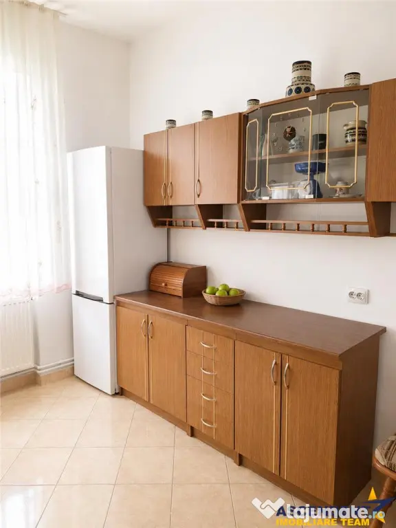 Pet friendly,70 mp, decomandat,Centrul Civic:Regiunilor,regi - Brasov (Brasov)