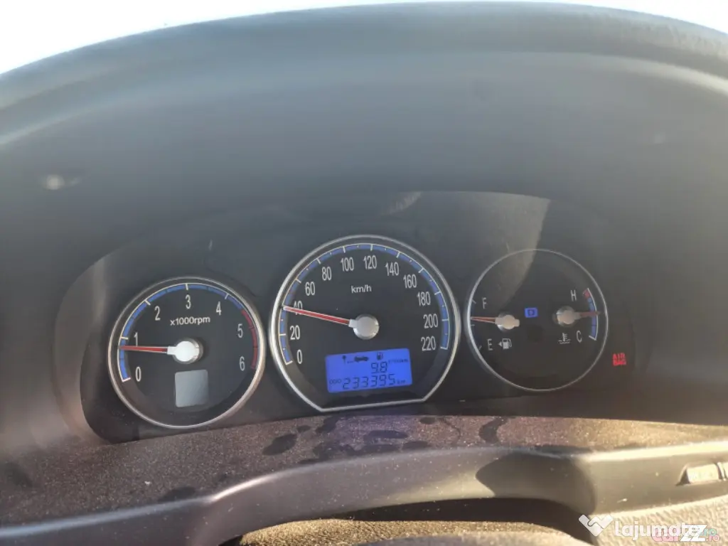 Hyundai Santa Fe 2.2 - Iasi (Iasi)