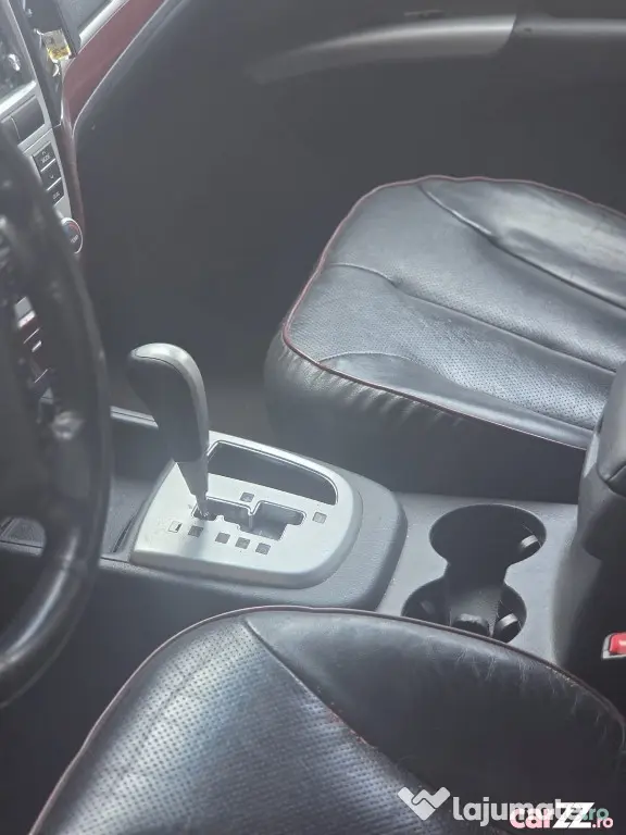 Hyundai Santa Fe 2.2 - Iasi (Iasi)