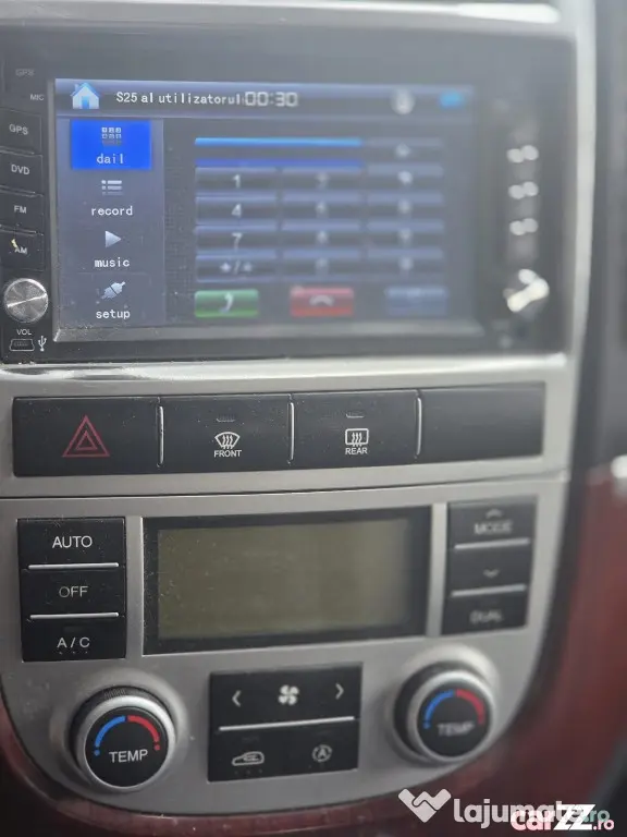 Hyundai Santa Fe 2.2 - Iasi (Iasi)