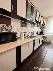 Apartament 3 CAMERE SU 58MP, ZONA EROILOR 
