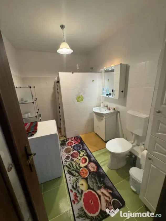 Apartament 3 camere, 67 mp, zona Florilor - Floresti (Cluj)