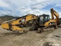Dezmembrez excavator pe senile Caterpillar 320 D L
