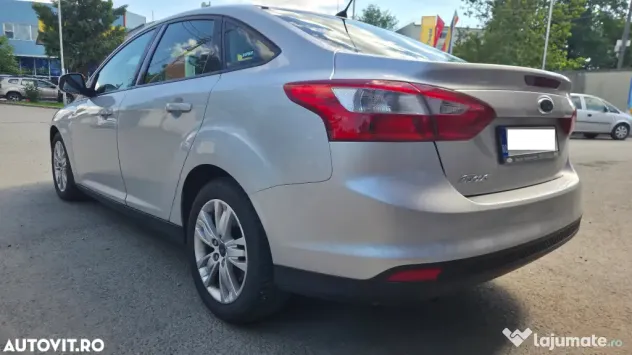 Ford Focus mk3 sedan 1.6 TDCi