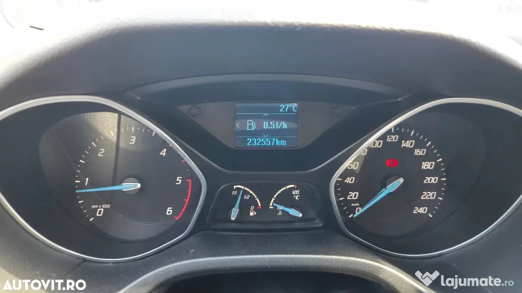 Ford Focus mk3 sedan 1.6 TDCi