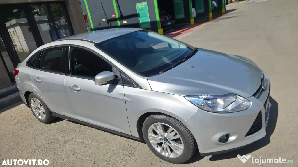 Ford Focus mk3 sedan 1.6 TDCi