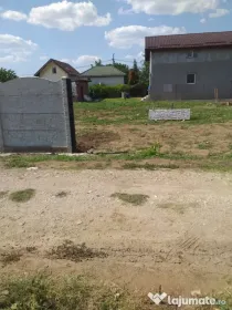 Teren de vanzare in Petrăchioaia - Surlari