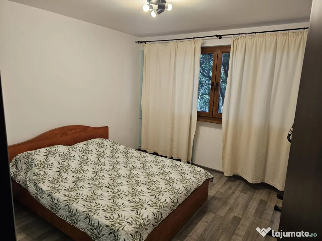 Apartament de inchiriat 2 camere Piata Progresul- 1900 Ron/luna