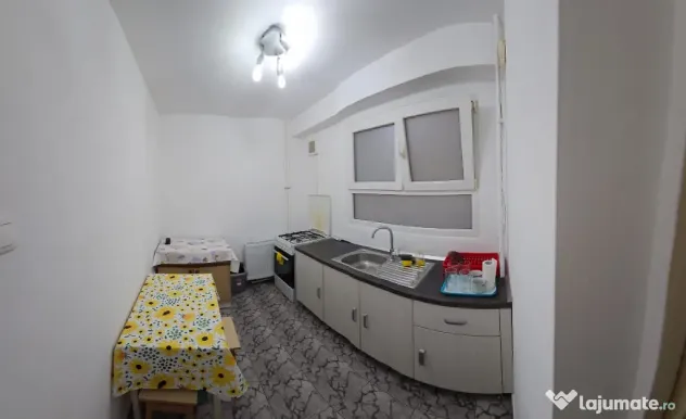 Apartament de inchiriat 2 camere Piata Progresul- 1900 Ron/luna
