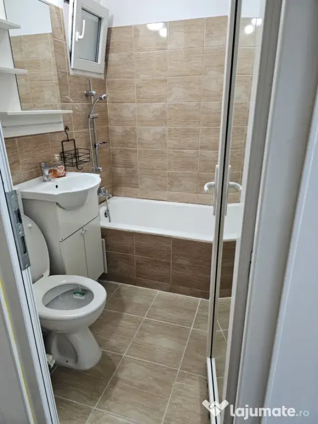 Apartament de inchiriat 2 camere Piata Progresul- 1900 Ron/luna