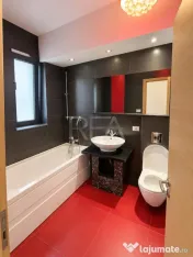 3 camere, Moșilor, et. 2, an 2011, centrală, 99 mp, metrou