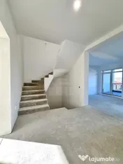 Casa tip Duplex ,zona Narciselor