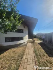 CASA INDIVIDUALA - ZONA EXCELENTA - TOATE UTILITATILE - 4 DO 
