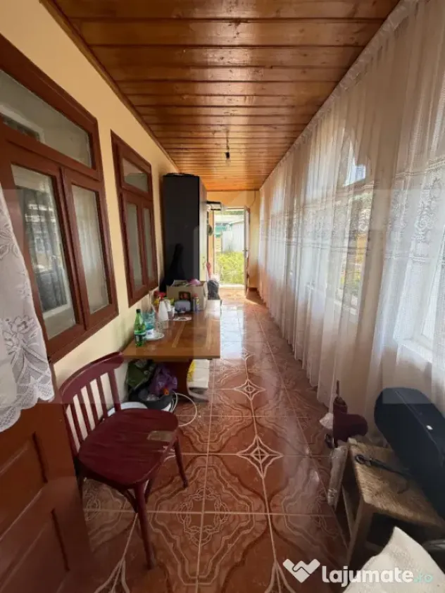 Casă individuală, 129 mp, teren 8379 mp , Loc. Șoldăneș - Soldanesti (Botosani)